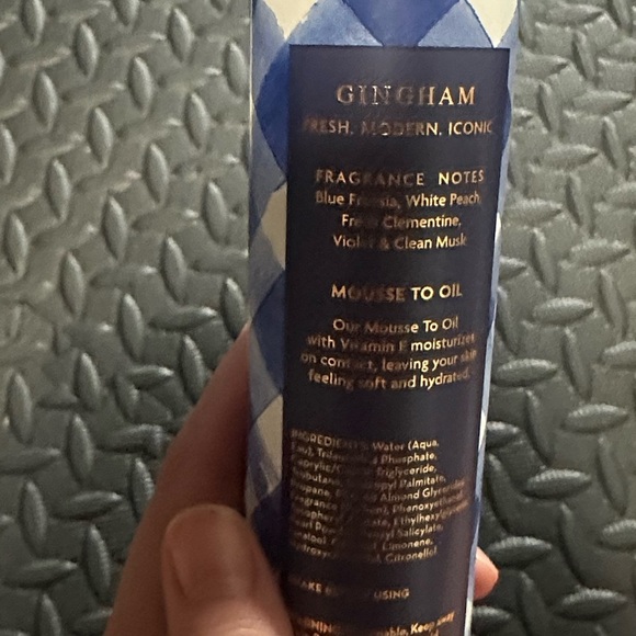 Bath & Body Works Gingham Moisturizing Mousse to Oil NEW RARE! - Picture 3 of 3